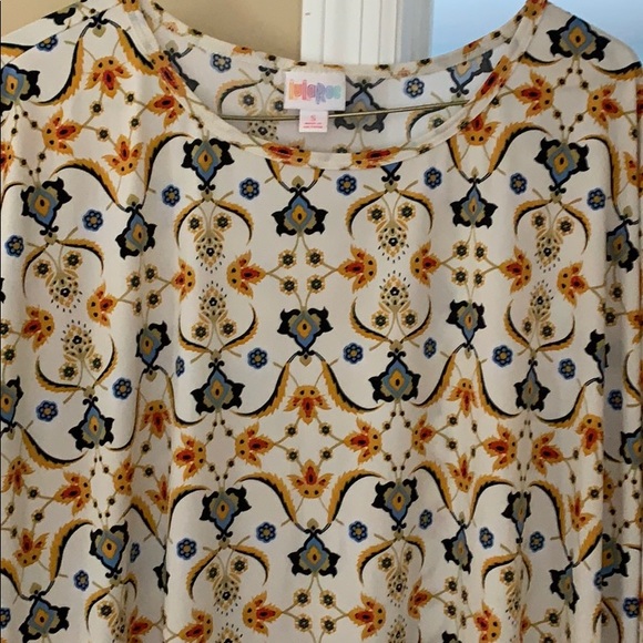 Lularoe Irma size small - Picture 1 of 2